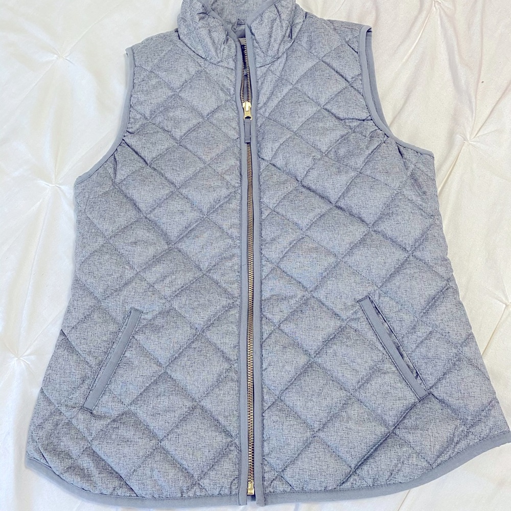 Super cute vest!